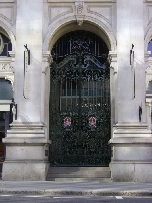 Royal Exchange gate in Threadneedle Street 5
